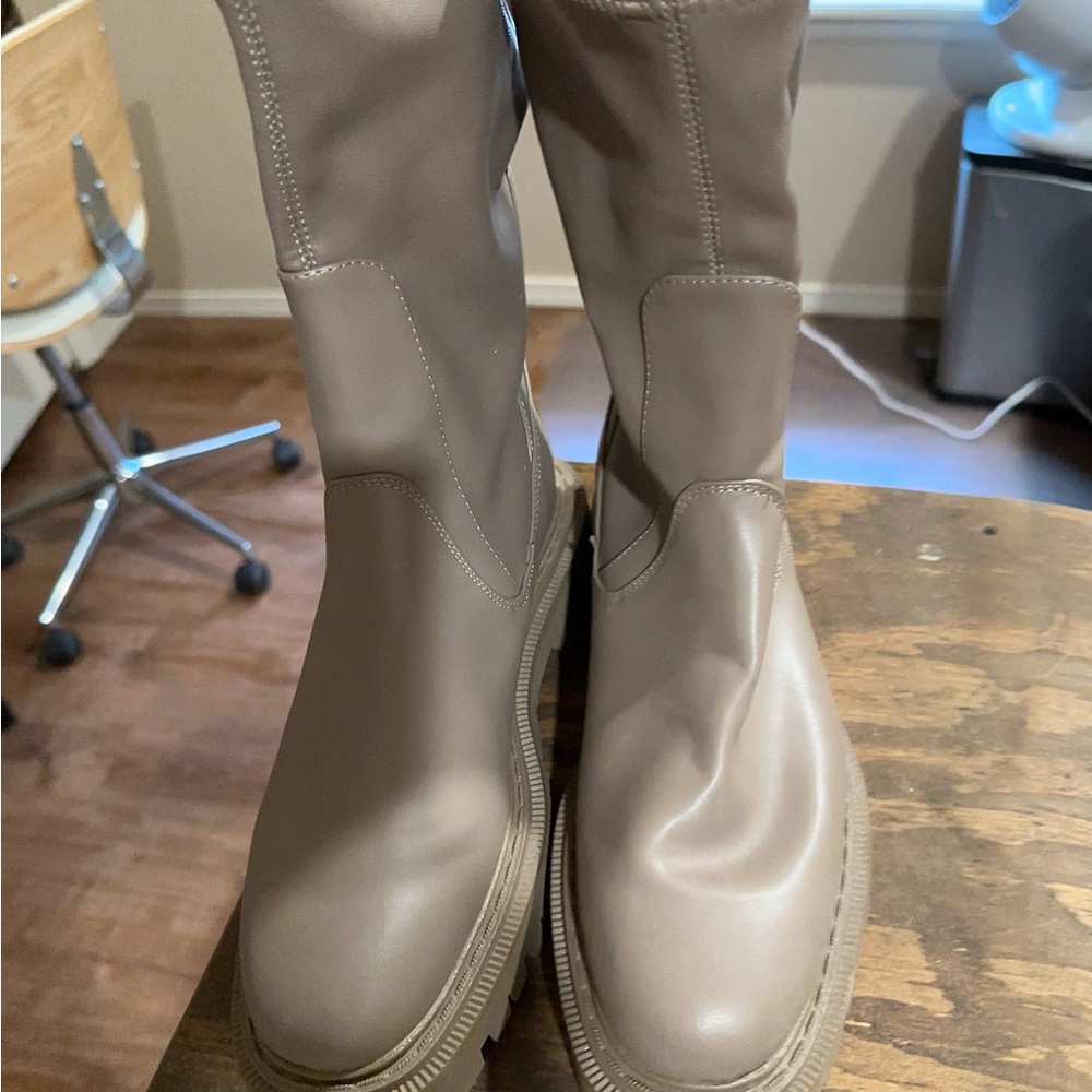 H&M boots - Picture 4 of 4